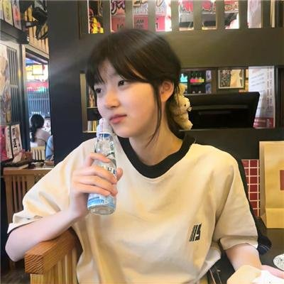 家政妇看见了！