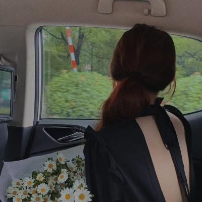 生娃当天夫人手撕影帝